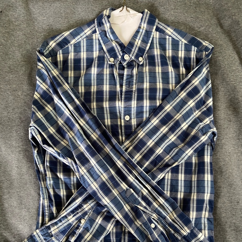 JCrew Long Sleeve Button Down, Size Small